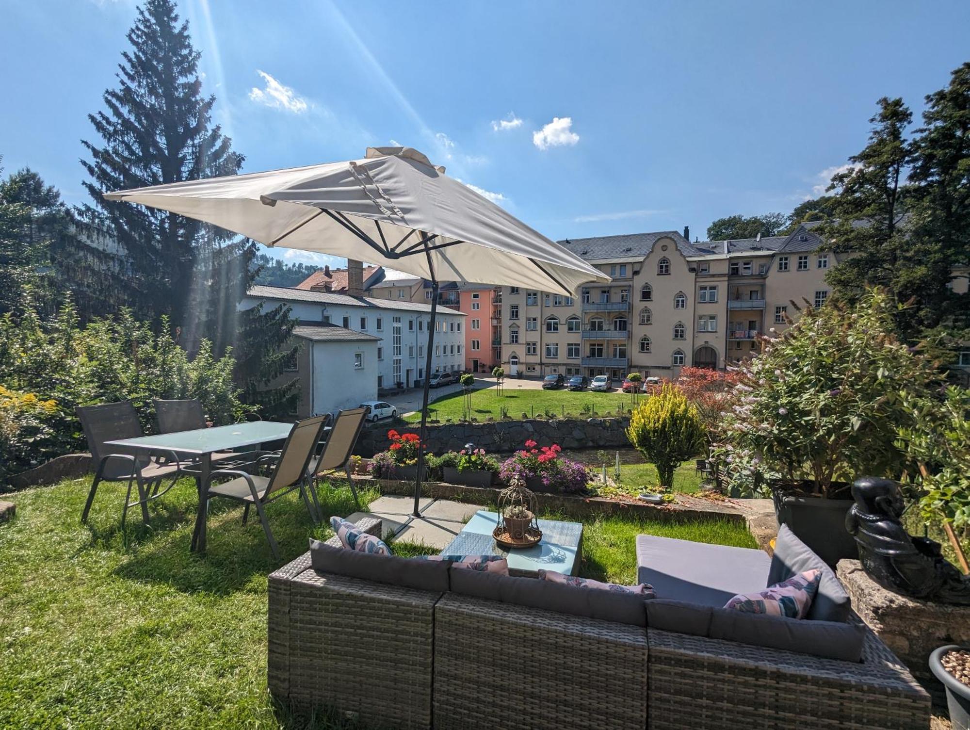 Uo2 - Urlaubsmagie - Garten, Whirlpool, Sauna Lägenhet Sebnitz Exteriör bild